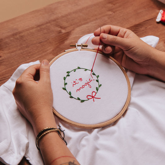 T-shirt Xmas ghirlanda