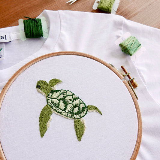 T- shirt tartaruga (a)mare